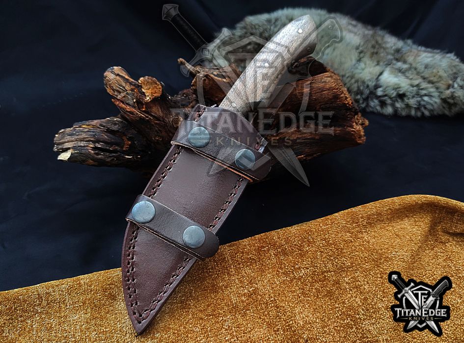 Custom Handcrafted Damascus/Carbon Steel Hunting Knife, 10-Inch Full Tang Skinning Blade, Bushcraft EDC Tool, Wood Handle Camping Tool