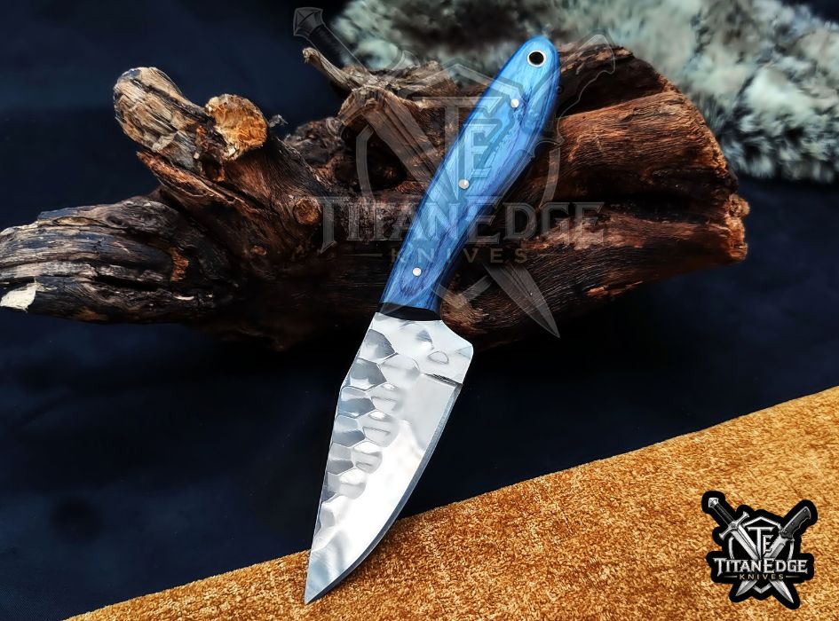 Custom Handcrafted Damascus/Carbon Steel Hunting Knife, 7.75-Inch Full Tang Skinning Blade, Bushcraft EDC Tool, Wood Handle Camping Tool