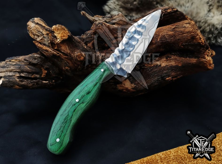 Custom Handcrafted Damascus/Carbon Steel Hunting Knife, 8-Inch Full Tang Skinning Blade, Bushcraft EDC Tool, Wood Handle Camping Tool