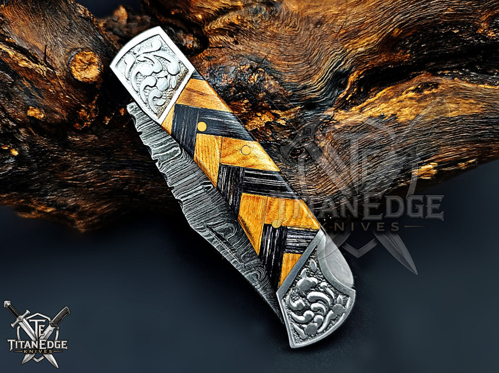 Handmade 7.25" Damascus Steel Pocket Knife, Folding EDC Hunting Knife, Wood Handle, Groomsmen Gift With Leather Sheath