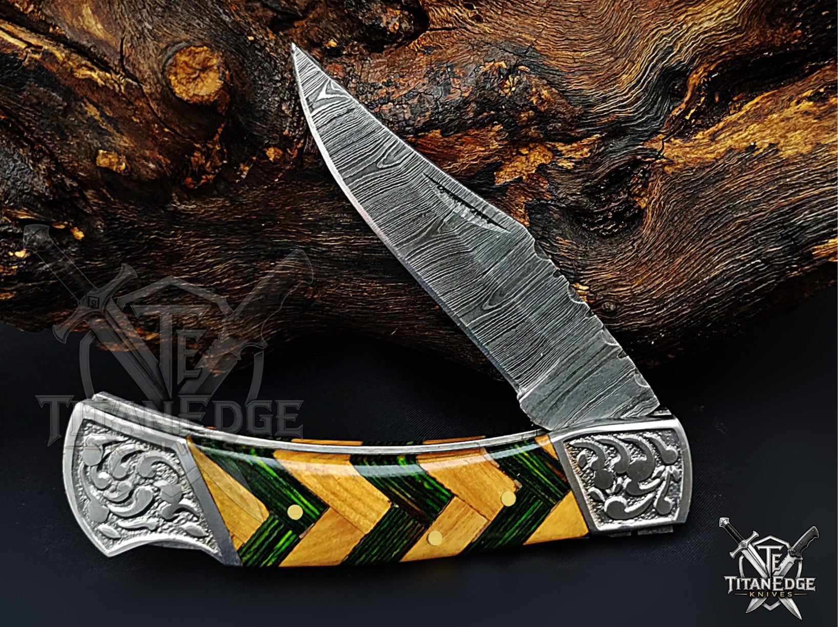 Handmade 7.25" Damascus Steel Pocket Knife, Folding EDC Hunting Knife, Wood Handle, Groomsmen Gift With Leather Sheath