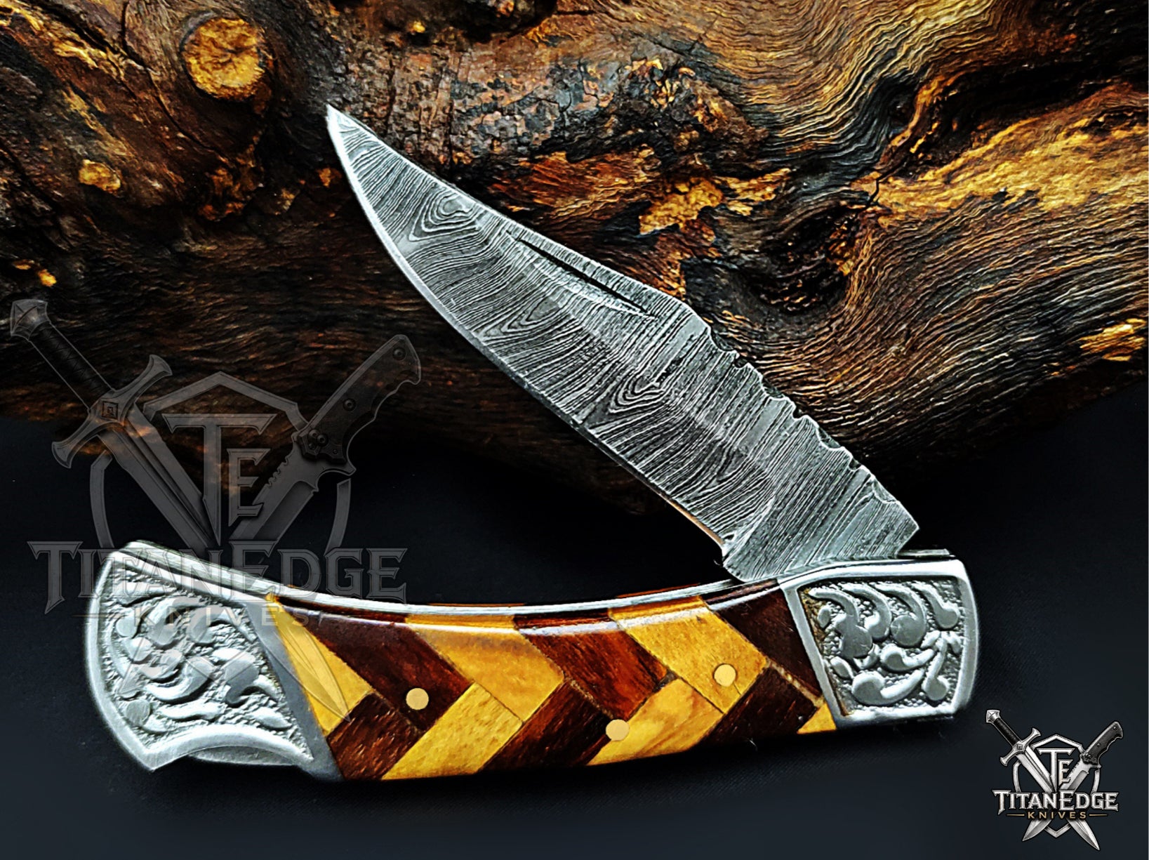 Handmade 7.25" Damascus Steel Pocket Knife, Folding EDC Hunting Knife, Wood Handle, Groomsmen Gift With Leather Sheath