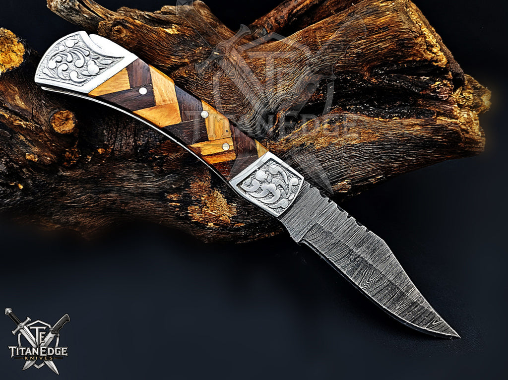 Handmade 7.25" Damascus Steel Pocket Knife, Folding EDC Hunting Knife, Wood Handle, Groomsmen Gift With Leather Sheath