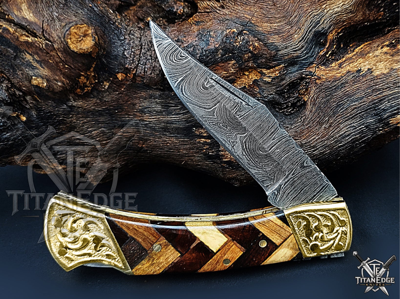 Handmade 7.25" Damascus Steel Pocket Knife, Folding EDC Hunting Knife, Wood Handle, Groomsmen Gift With Leather Sheath