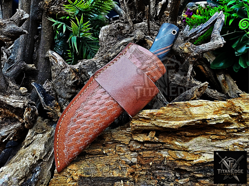 Personalized Handmade Damascus Steel Bowie Knife Hunting Knife: Forged Camping Knife, Gift for Groomsmen With Leather Sheath