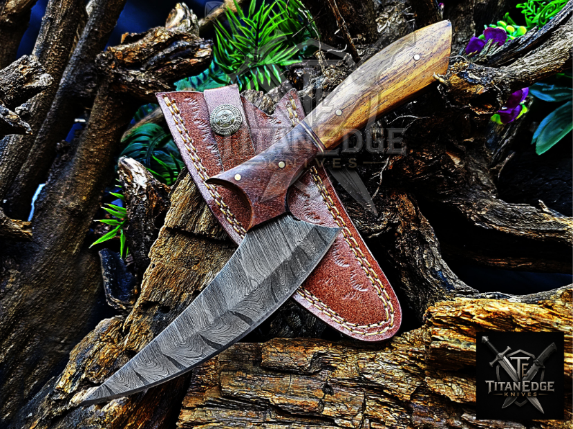 Personalized Handmade Damascus Steel Bowie Knife Hunting Knife: Forged Camping Knife, Gift for Groomsmen With Leather Sheath
