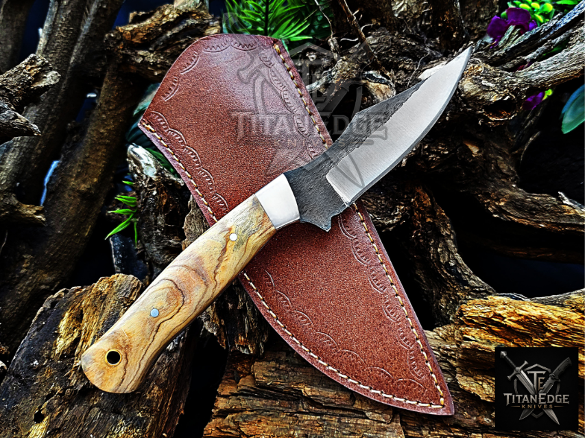 Personalized Handmade Damascus Steel Bowie Knife Hunting Knife: Forged Camping Knife, Gift for Groomsmen With Leather Sheath