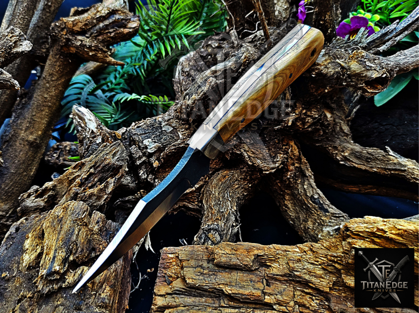 Personalized Handmade Damascus Steel Bowie Knife Hunting Knife: Forged Camping Knife, Gift for Groomsmen With Leather Sheath