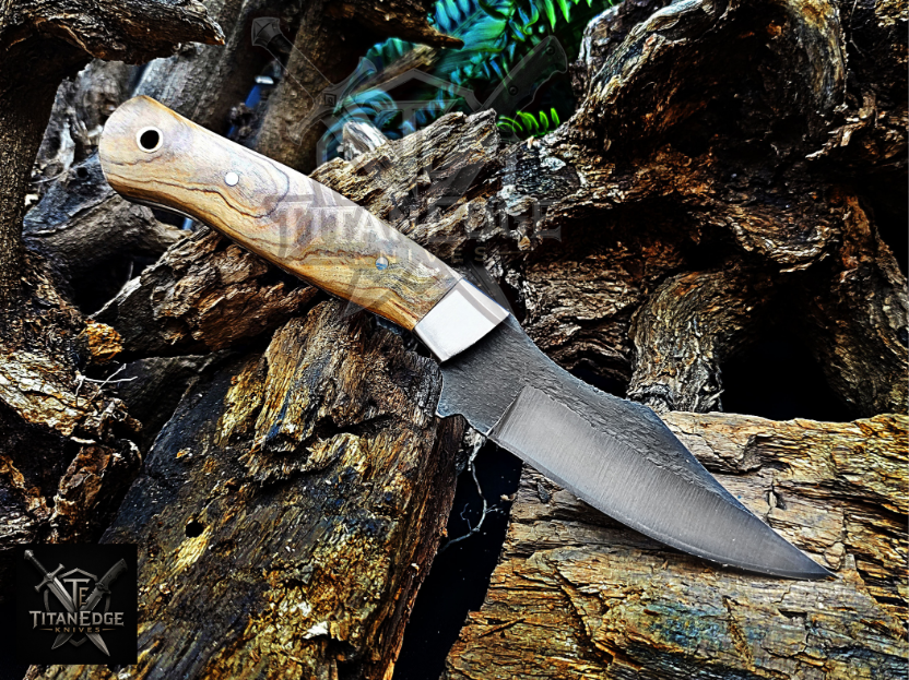 Personalized Handmade Damascus Steel Bowie Knife Hunting Knife: Forged Camping Knife, Gift for Groomsmen With Leather Sheath