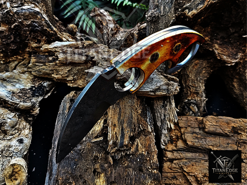 Personalized Handmade Damascus Steel Bowie Knife Hunting Knife: Forged Camping Knife, Gift for Groomsmen With Leather Sheath