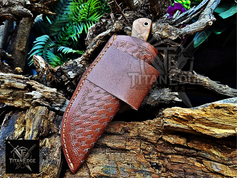 Personalized Handmade Damascus Steel Bowie Knife Hunting Knife: Forged Camping Knife, Gift for Groomsmen With Leather Sheath