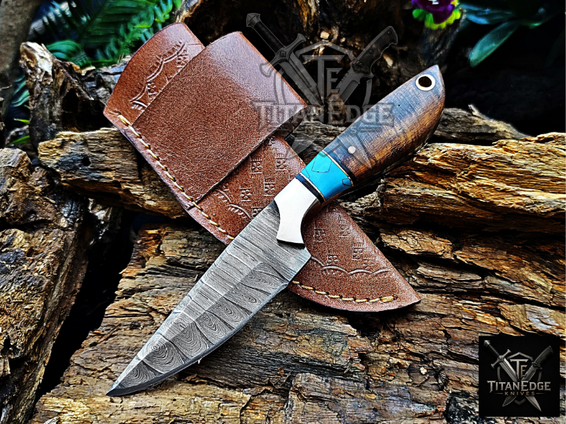 Personalized Handmade Damascus Steel Bowie Knife Hunting Knife: Forged Camping Knife, Gift for Groomsmen With Leather Sheath