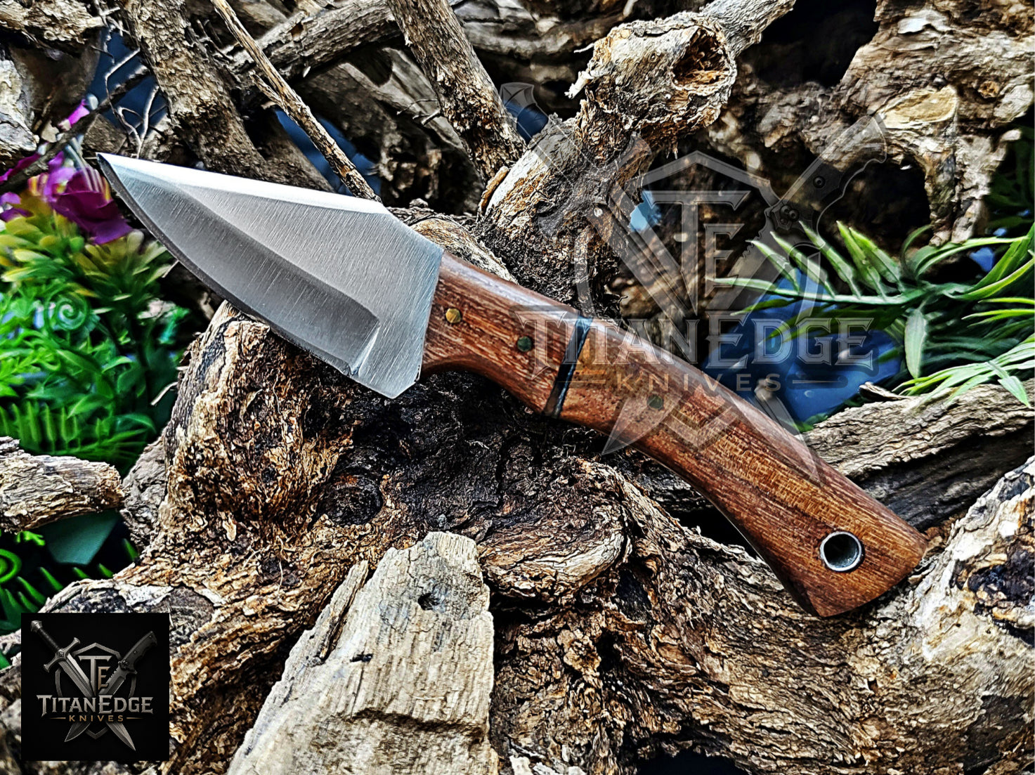 Personalized Handmade Damascus Steel Bowie Knife Hunting Knife: Forged Camping Knife, Gift for Groomsmen With Leather Sheath