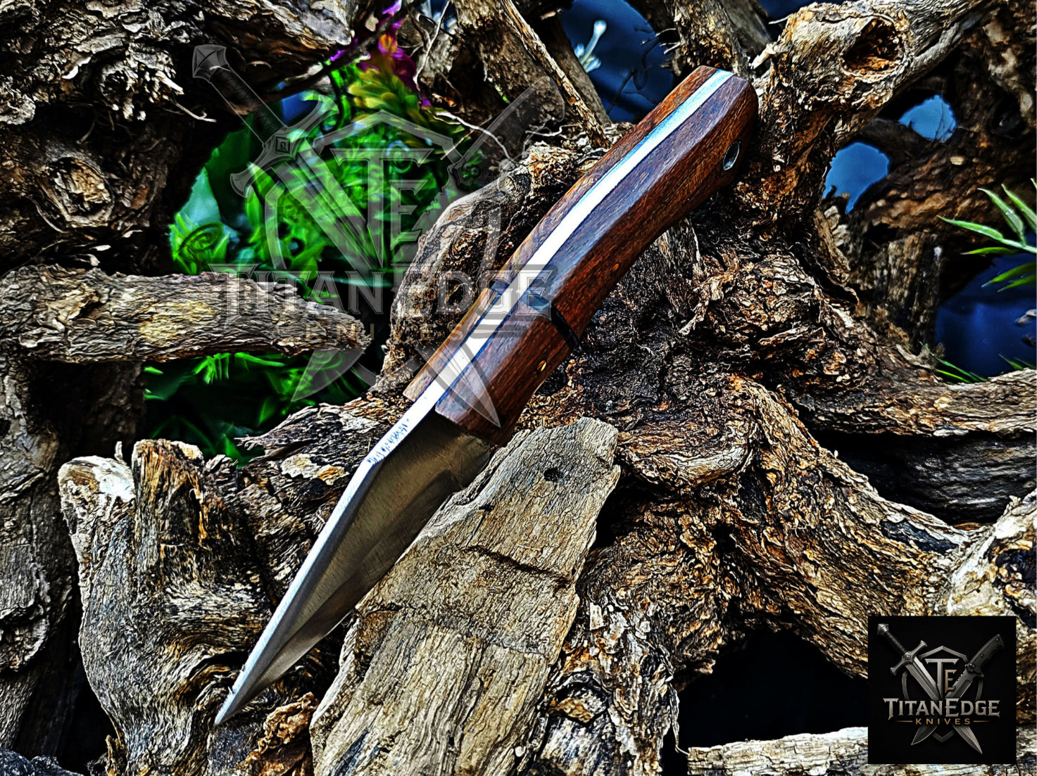 Personalized Handmade Damascus Steel Bowie Knife Hunting Knife: Forged Camping Knife, Gift for Groomsmen With Leather Sheath