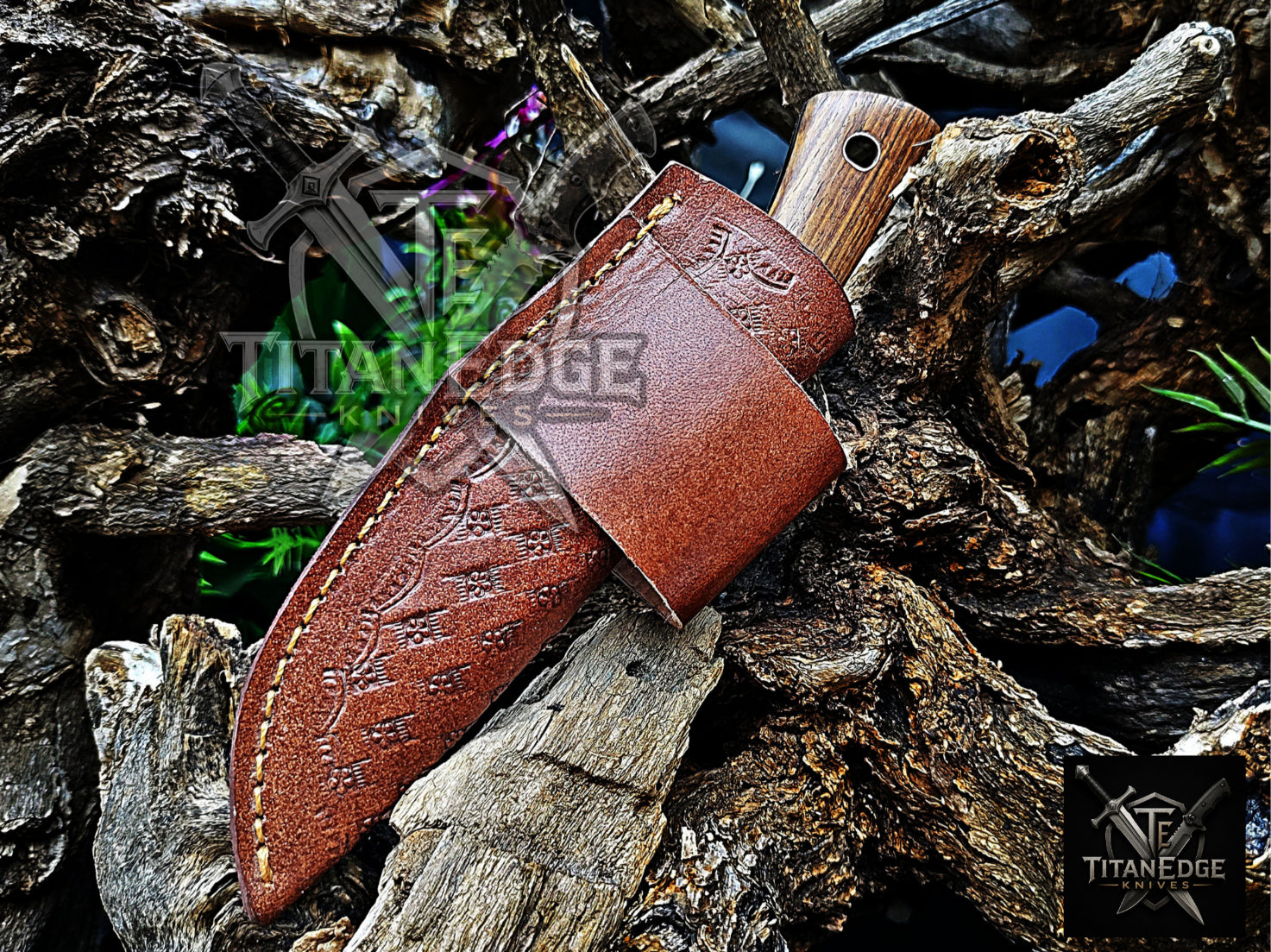 Personalized Handmade Damascus Steel Bowie Knife Hunting Knife: Forged Camping Knife, Gift for Groomsmen With Leather Sheath
