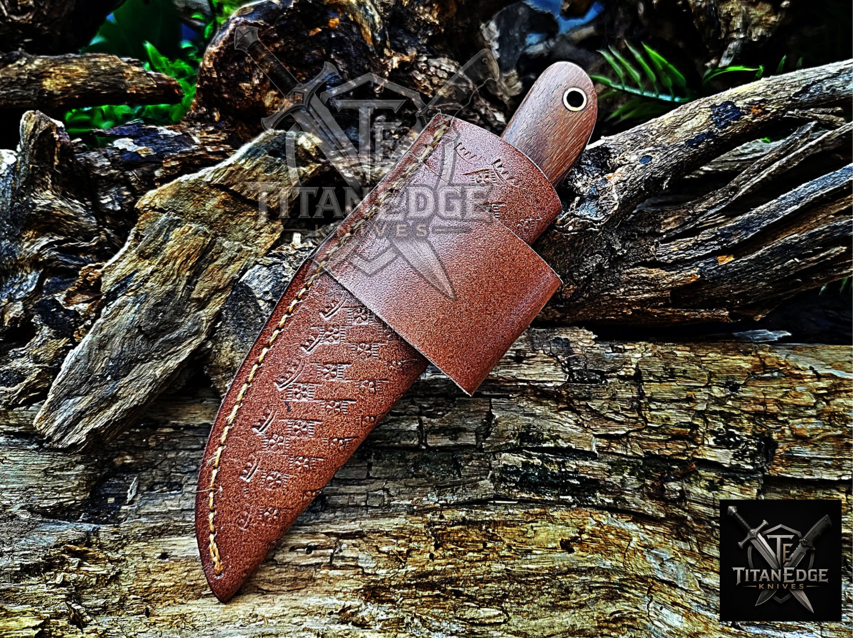 Personalized Handmade Damascus Steel Bowie Knife Hunting Knife: Forged Camping Knife, Gift for Groomsmen With Leather Sheath