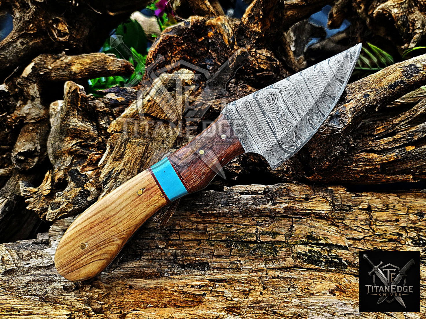 Personalized Handmade Damascus Steel Bowie Knife Hunting Knife: Forged Camping Knife, Gift for Groomsmen With Leather Sheath