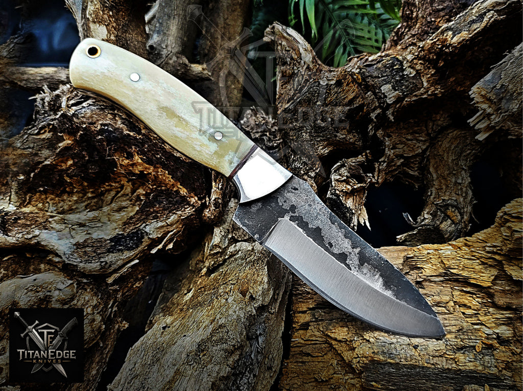 Personalized Handmade Damascus Steel Bowie Knife Hunting Knife: Forged Camping Knife, Gift for Groomsmen With Leather Sheath