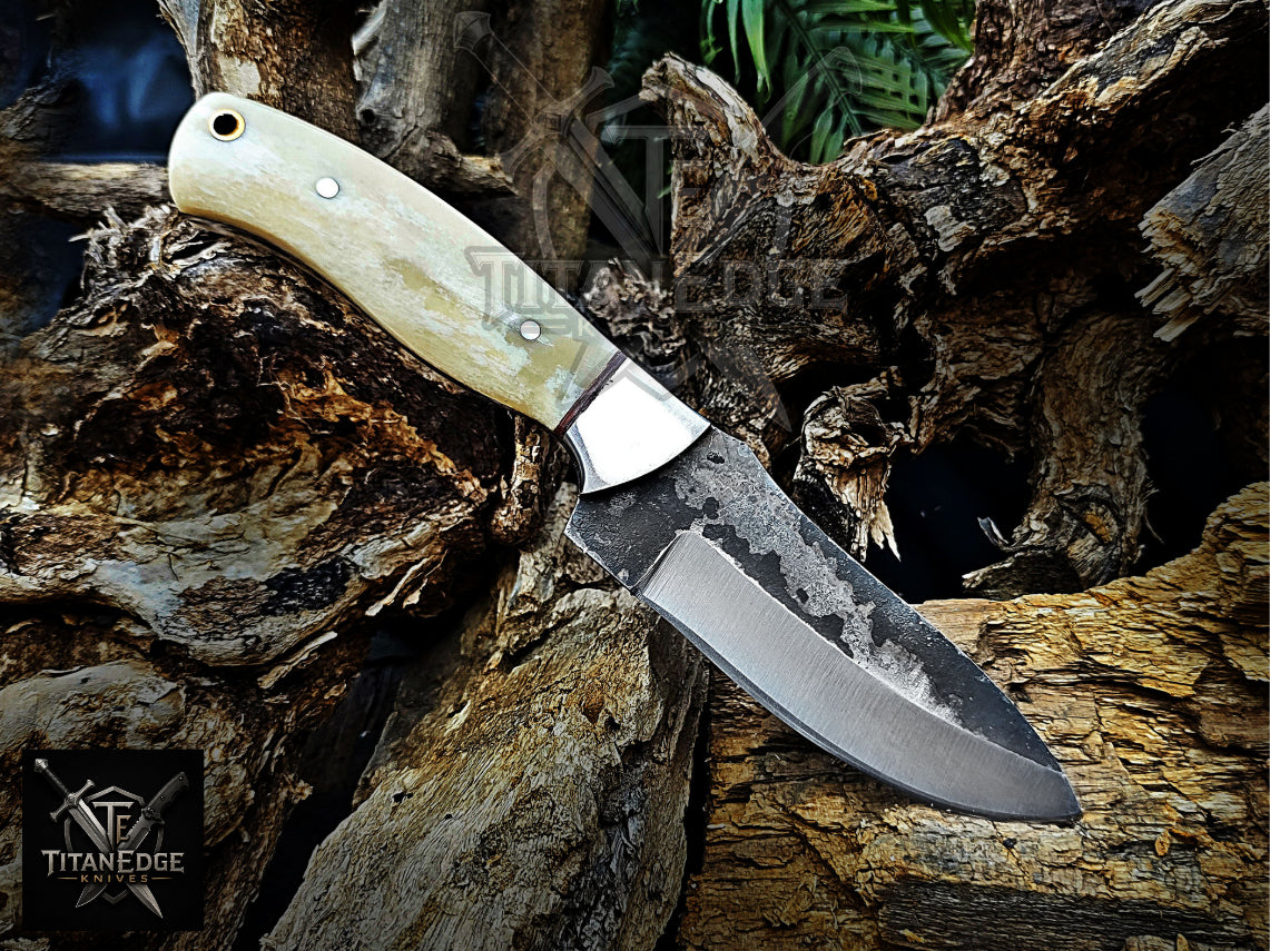 Personalized Handmade Damascus Steel Bowie Knife Hunting Knife: Forged Camping Knife, Gift for Groomsmen With Leather Sheath