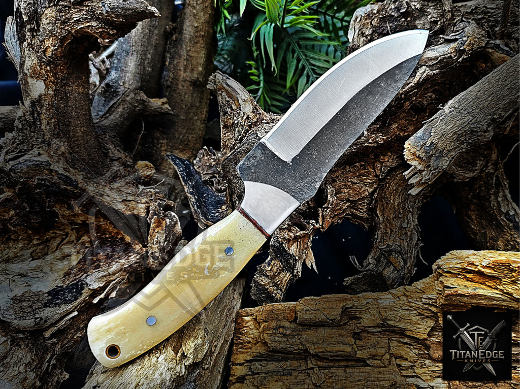 Personalized Handmade Damascus Steel Bowie Knife Hunting Knife: Forged Camping Knife, Gift for Groomsmen With Leather Sheath