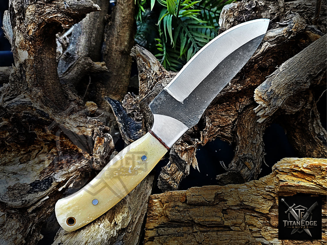 Personalized Handmade Damascus Steel Bowie Knife Hunting Knife: Forged Camping Knife, Gift for Groomsmen With Leather Sheath