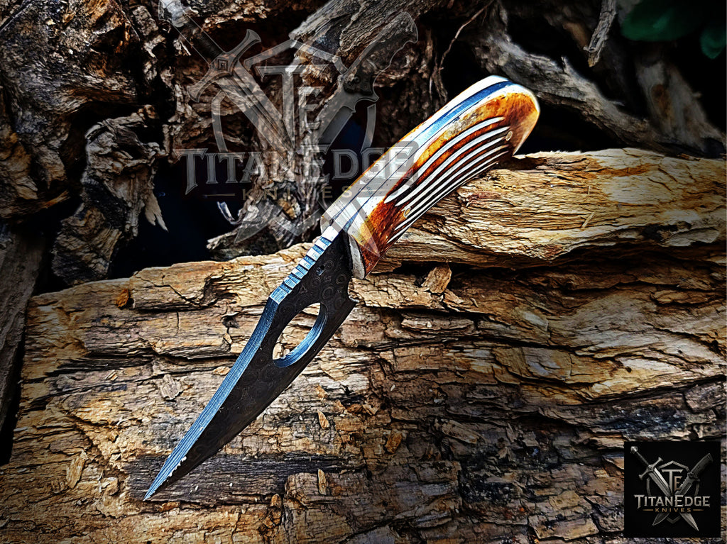 Personalized Handmade Damascus Steel Bowie Knife Hunting Knife: Forged Camping Knife, Gift for Groomsmen With Leather Sheath