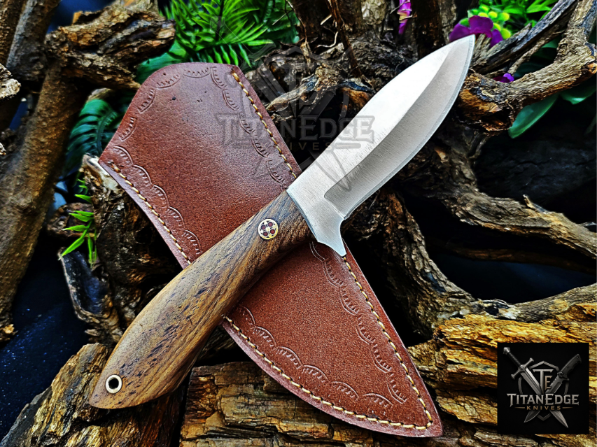 Personalized Handmade Damascus Steel Bowie Knife Hunting Knife: Forged Camping Knife, Gift for Groomsmen With Leather Sheath