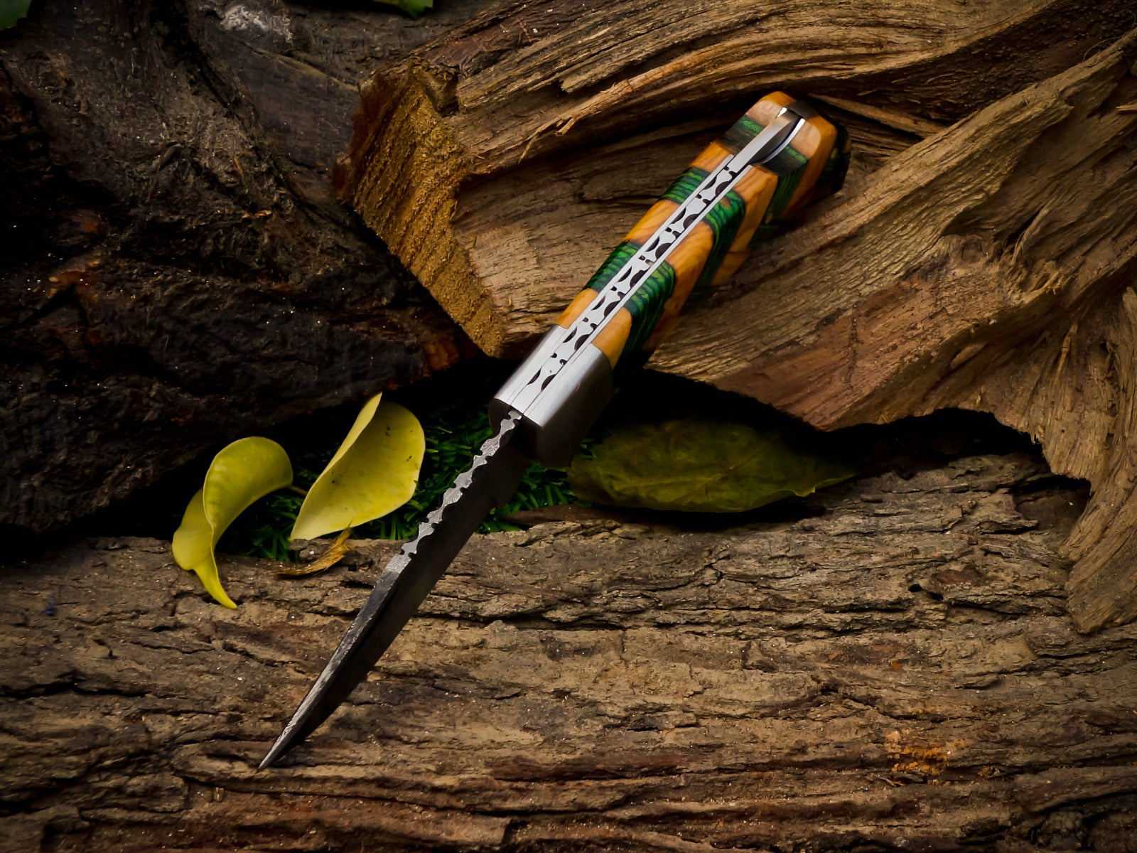 Personalized Handmade 6.75"Damascus Steel Pocket Knife, Folding EDC Hunting Knife, Wood Handle, Groomsmen Gift With Leather Sheath