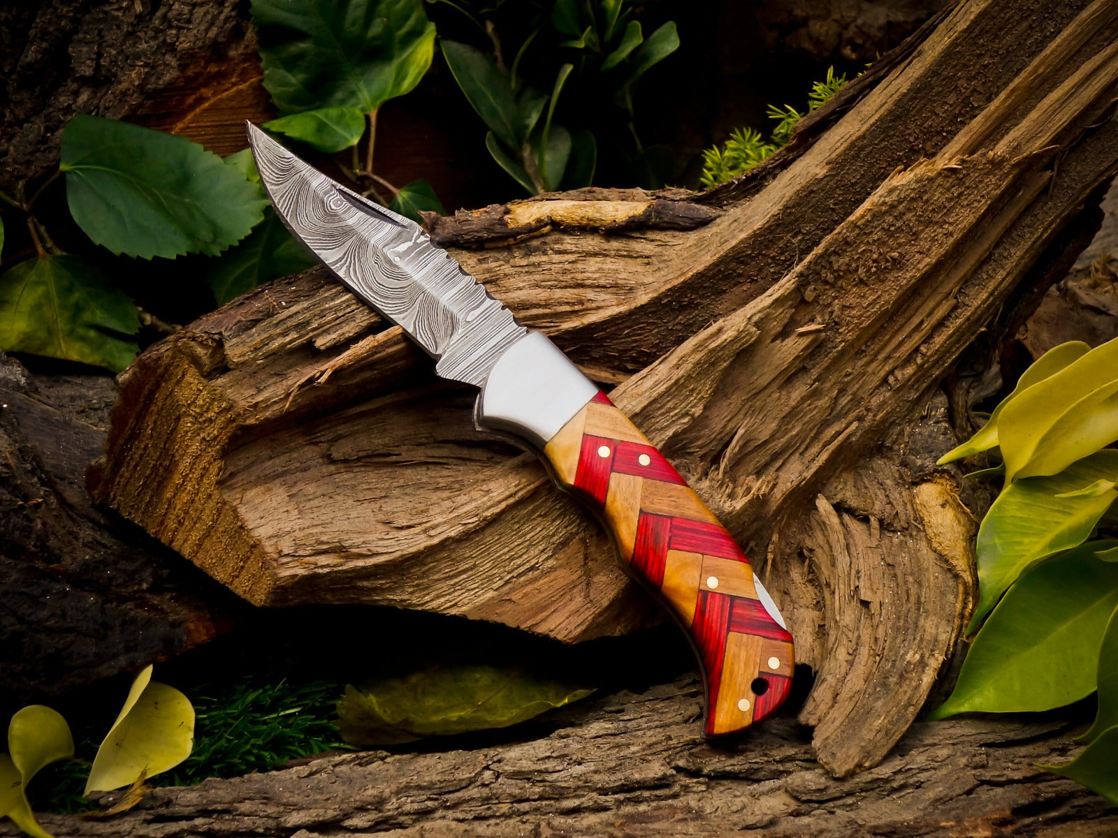 Personalized Handmade 6.75"Damascus Steel Pocket Knife, Folding EDC Hunting Knife, Wood Handle, Groomsmen Gift With Leather Sheath