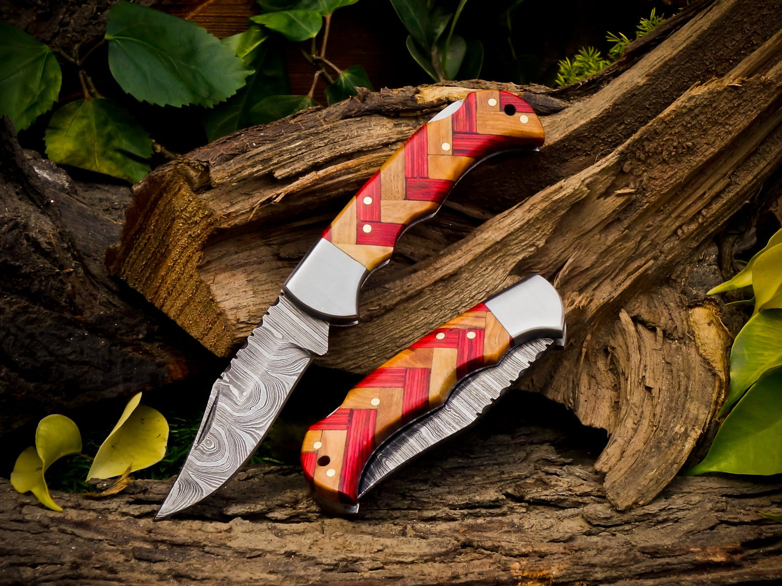 Personalized Handmade 6.75"Damascus Steel Pocket Knife, Folding EDC Hunting Knife, Wood Handle, Groomsmen Gift With Leather Sheath