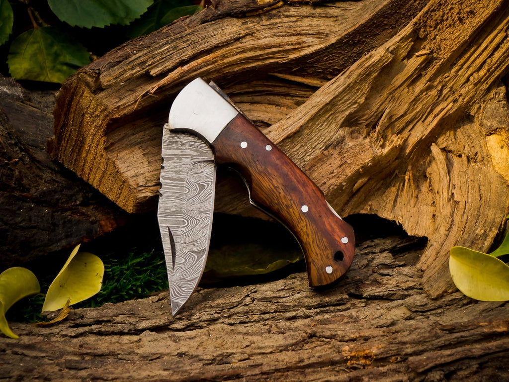 Personalized Handmade 6.75"Damascus Steel Pocket Knife, Folding EDC Hunting Knife, Wood Handle, Groomsmen Gift With Leather Sheath