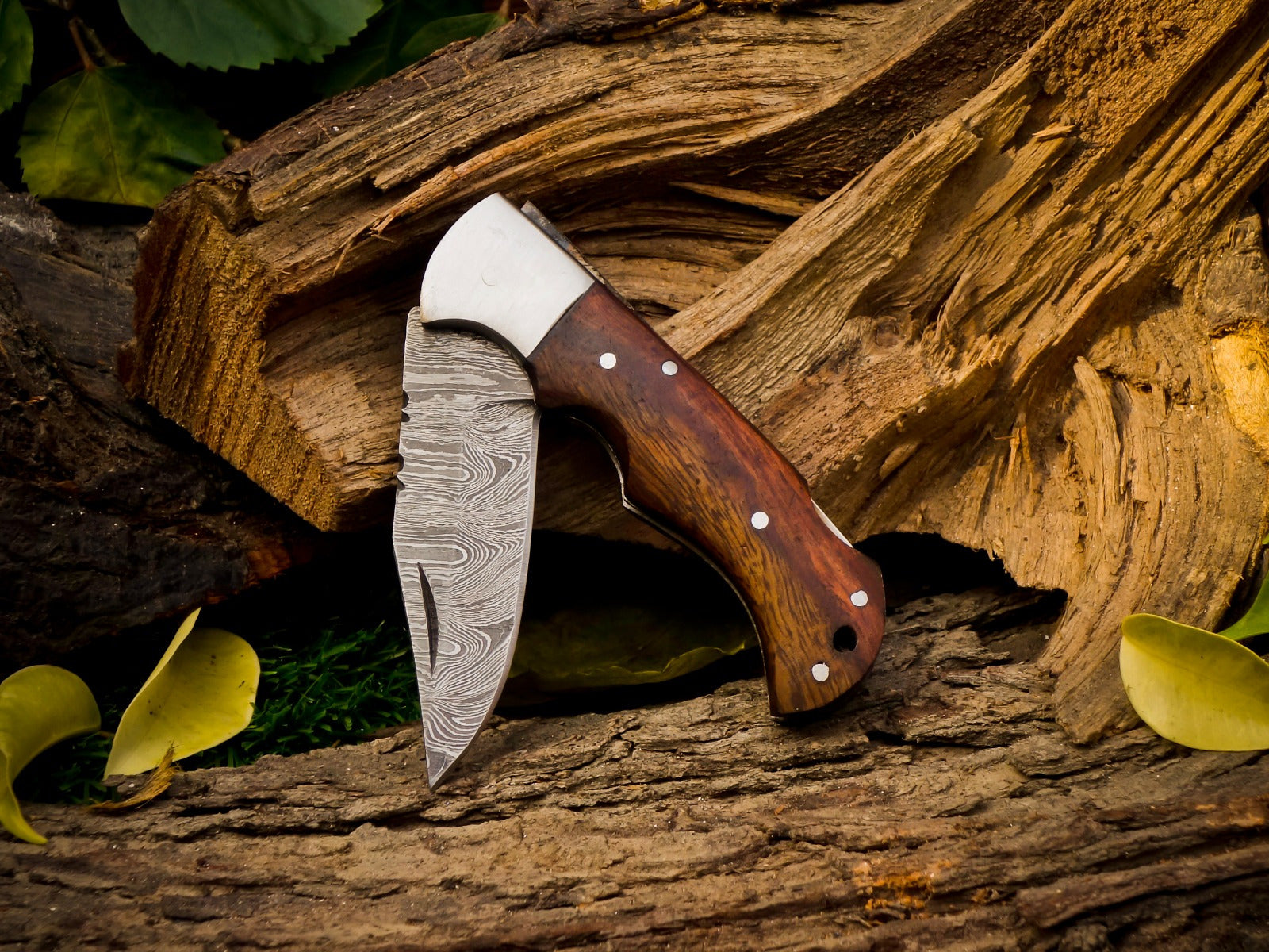 Personalized Handmade 6.75"Damascus Steel Pocket Knife, Folding EDC Hunting Knife, Wood Handle, Groomsmen Gift With Leather Sheath
