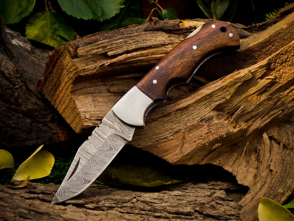 Personalized Handmade 6.75"Damascus Steel Pocket Knife, Folding EDC Hunting Knife, Wood Handle, Groomsmen Gift With Leather Sheath