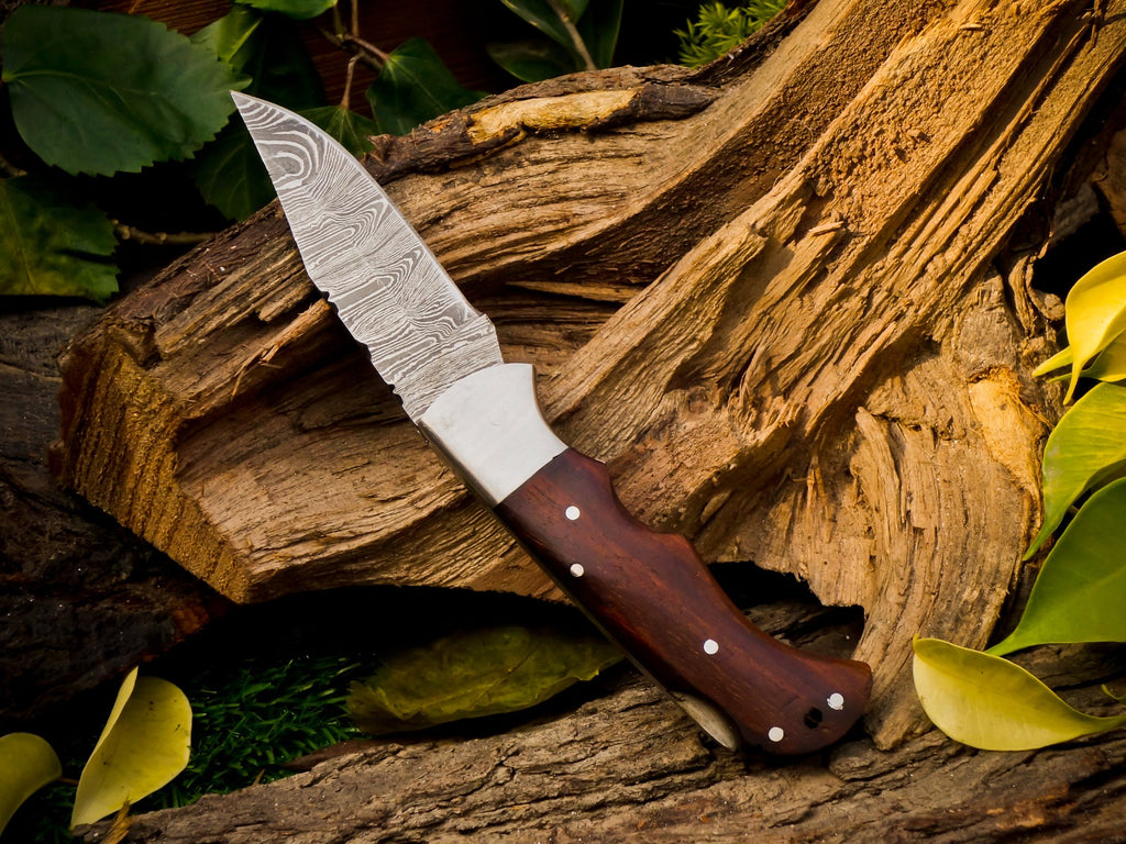 Personalized Handmade 6.75"Damascus Steel Pocket Knife, Folding EDC Hunting Knife, Wood Handle, Groomsmen Gift With Leather Sheath