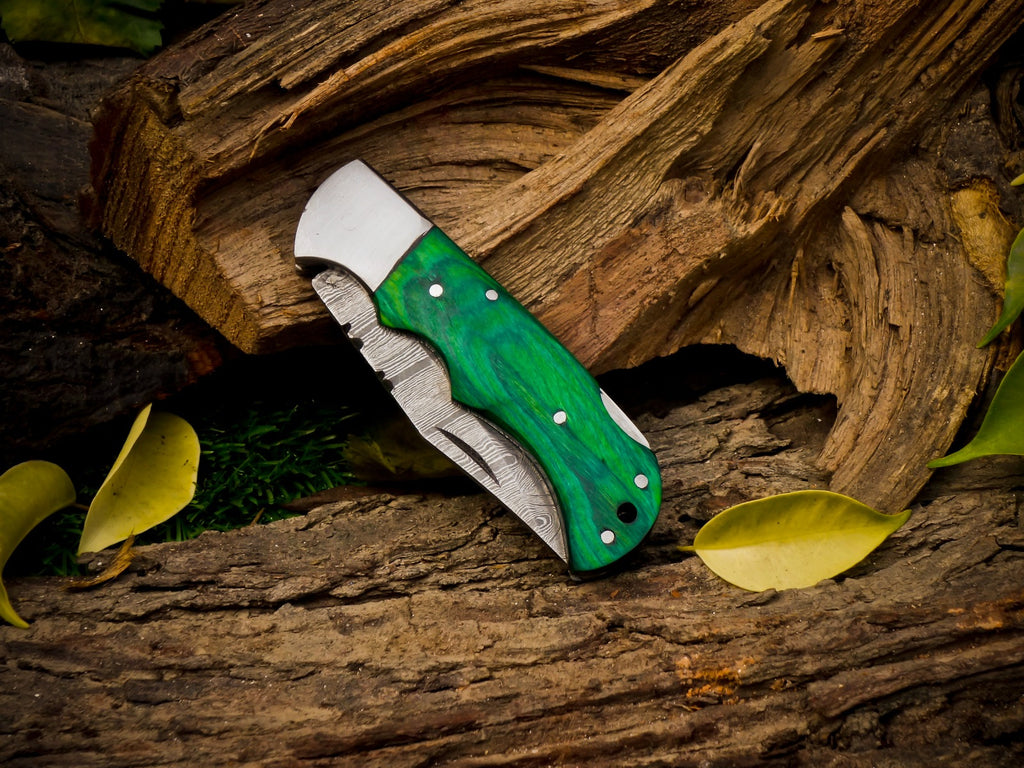 Personalized Handmade 6.75"Damascus Steel Pocket Knife, Folding EDC Hunting Knife, Wood Handle, Groomsmen Gift With Leather Sheath