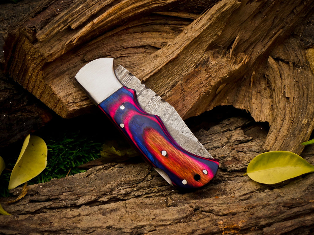 Personalized Handmade 6.75"Damascus Steel Pocket Knife, Folding EDC Hunting Knife, Wood Handle, Groomsmen Gift With Leather Sheath