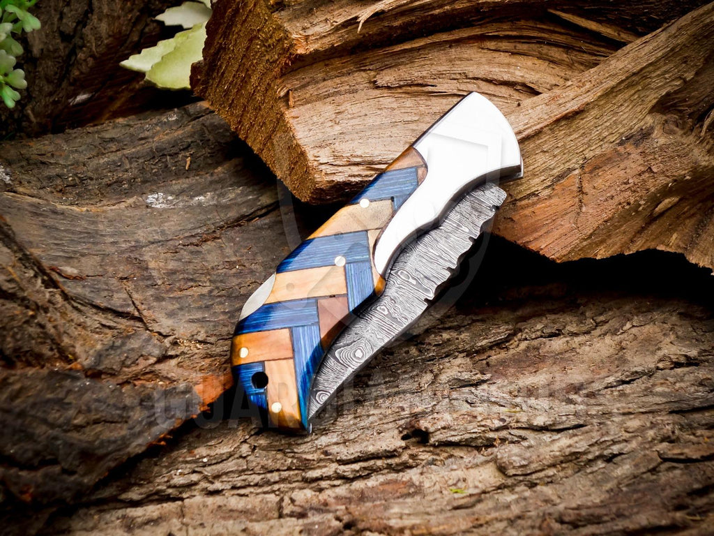 Personalized Handmade 6.75"Damascus Steel Pocket Knife, Folding EDC Hunting Knife, Wood Handle, Groomsmen Gift With Leather Sheath