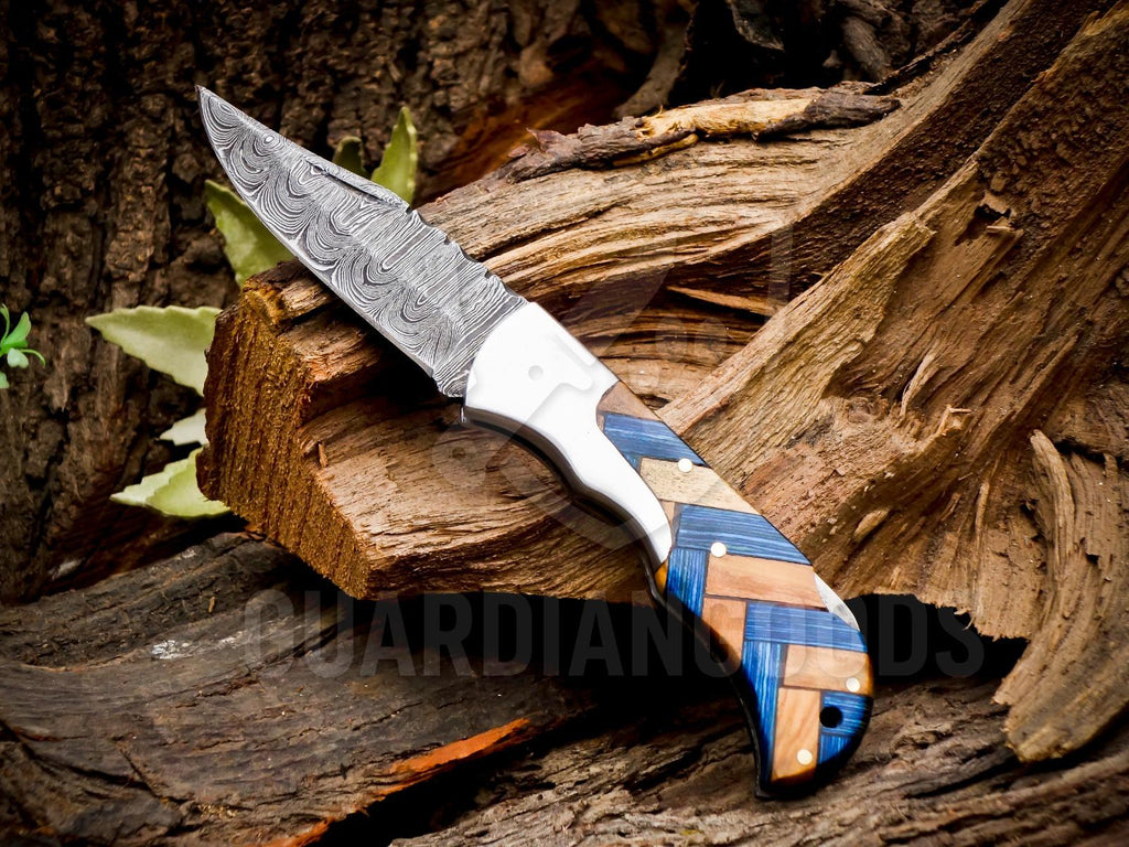 Personalized Handmade 6.75"Damascus Steel Pocket Knife, Folding EDC Hunting Knife, Wood Handle, Groomsmen Gift With Leather Sheath