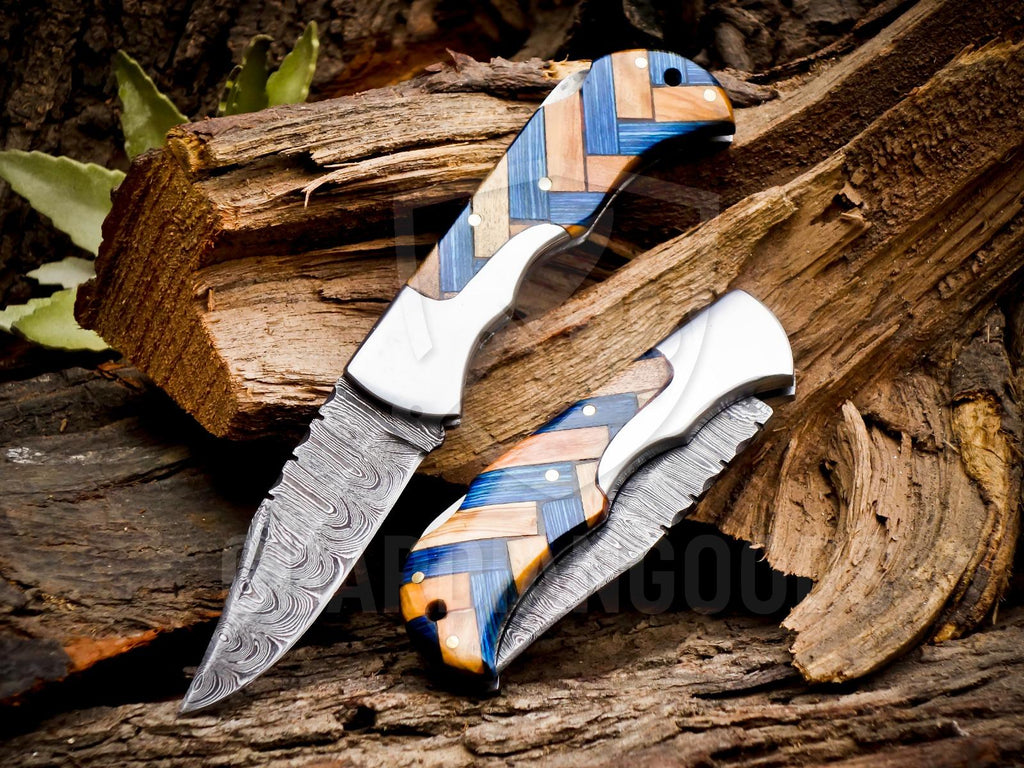 Personalized Handmade 6.75"Damascus Steel Pocket Knife, Folding EDC Hunting Knife, Wood Handle, Groomsmen Gift With Leather Sheath