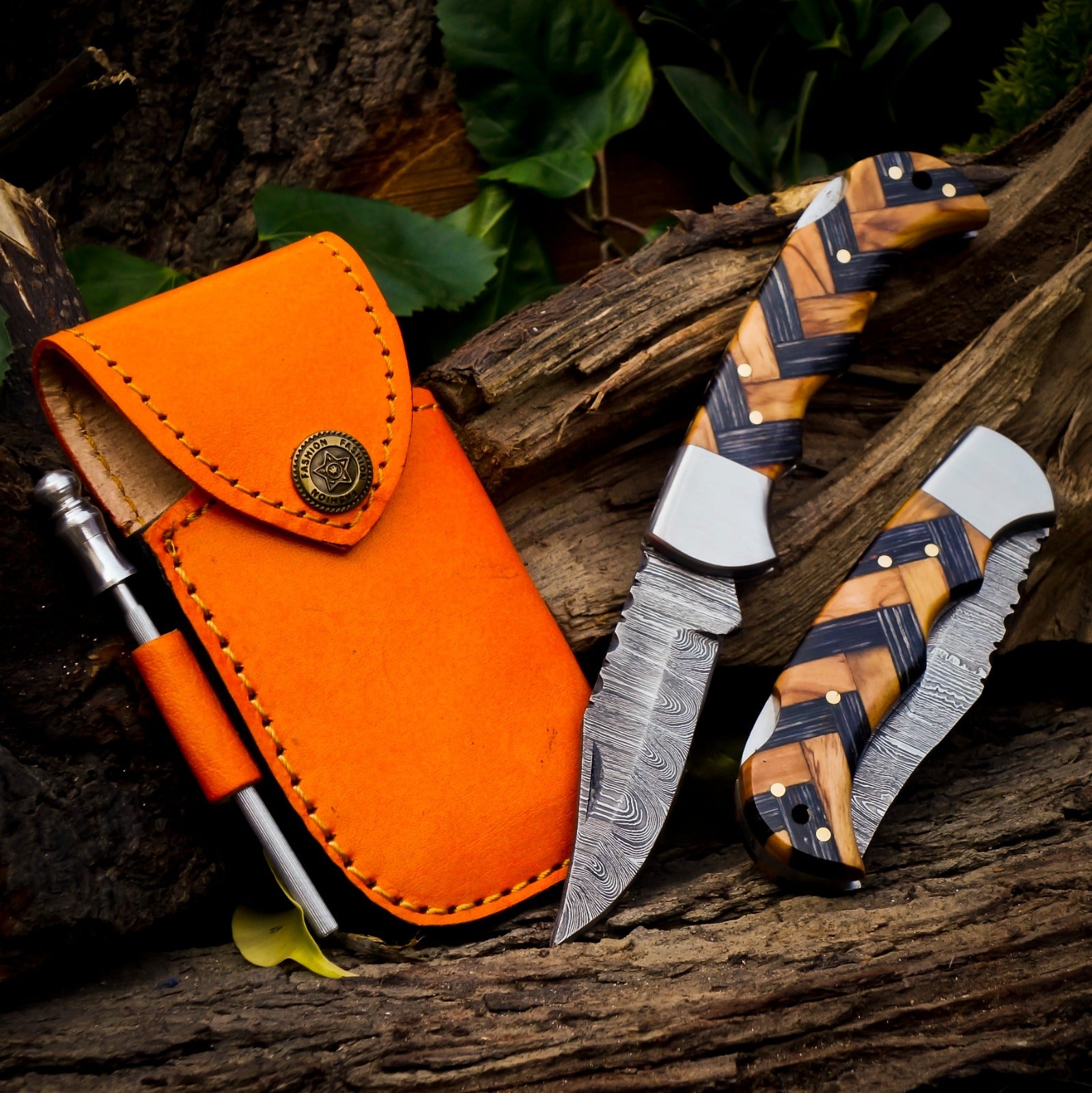 Personalized Handmade 6.75"Damascus Steel Pocket Knife, Folding EDC Hunting Knife, Wood and Resin Handle, Groomsmen Gift With Leather Sheath (Copy)