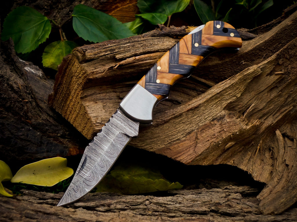 Personalized Handmade 6.75"Damascus Steel Pocket Knife, Folding EDC Hunting Knife, Wood and Resin Handle, Groomsmen Gift With Leather Sheath (Copy)