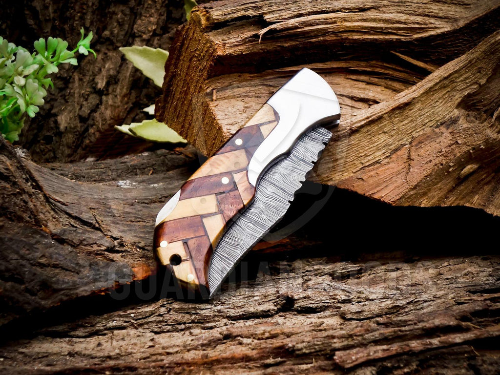 Personalized Handmade 6.75"Damascus Steel Pocket Knife, Folding EDC Hunting Knife, Wood Handle, Groomsmen Gift With Leather Sheath