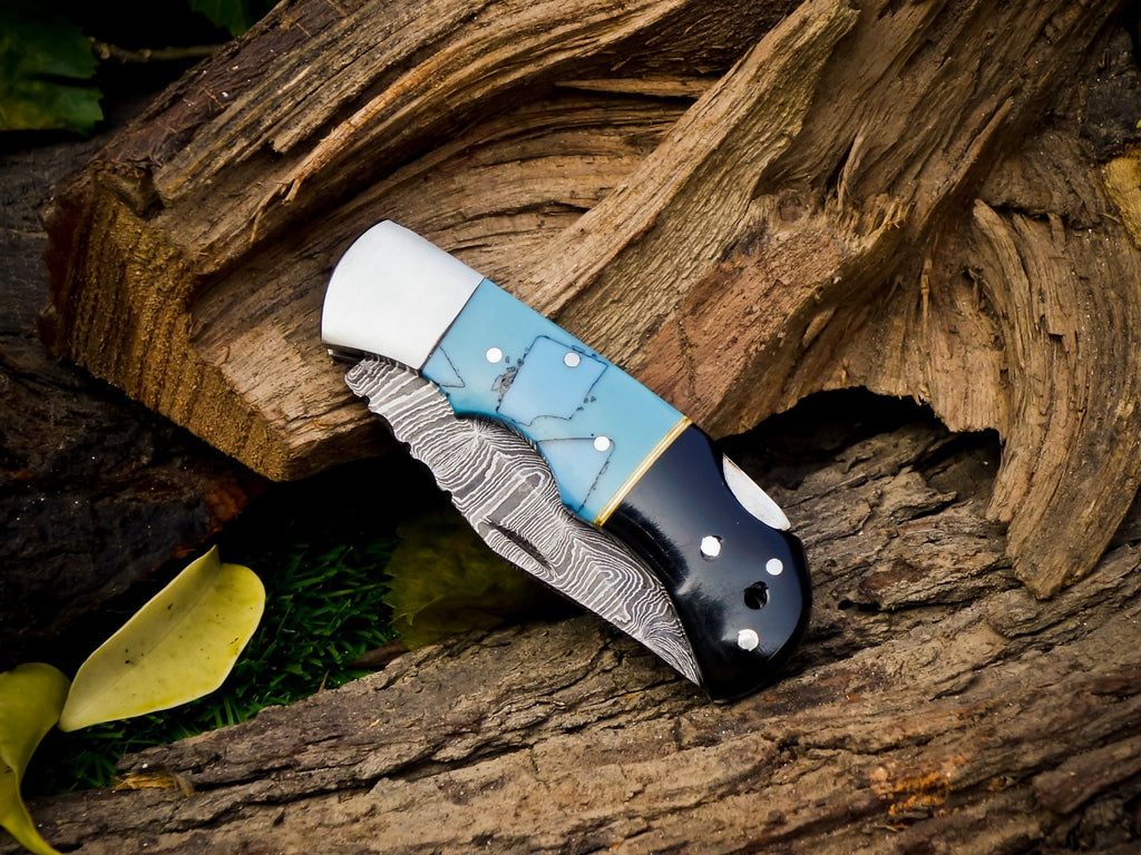 Personalized Handmade 6.75"Damascus Steel Pocket Knife, Folding EDC Hunting Knife, Resin Handle, Groomsmen Gift With Leather Sheath