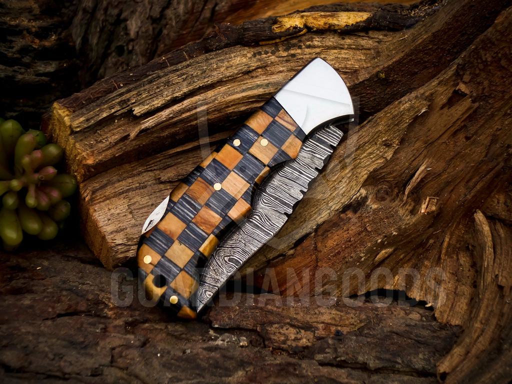 Personalized Handmade 6.75"Damascus Steel Pocket Knife, Folding EDC Hunting Knife, Wood Handle, Groomsmen Gift With Leather Sheath