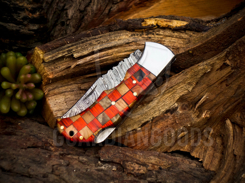 Personalized Handmade 6.75"Damascus Steel Pocket Knife, Folding EDC Hunting Knife, Wood Handle, Groomsmen Gift With Leather Sheath