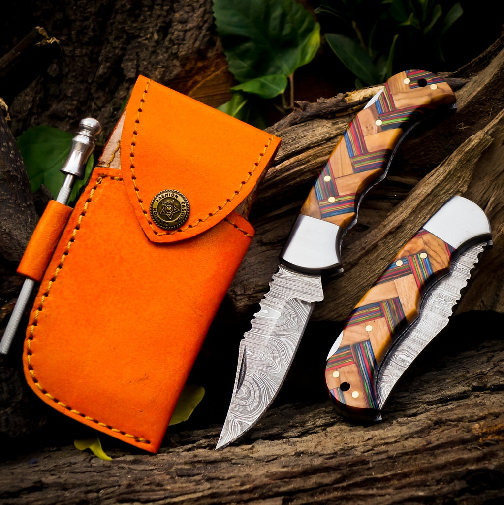 Personalized Handmade 6.75"Damascus Steel Pocket Knife, Folding EDC Hunting Knife, Resin Handle, Groomsmen Gift With Leather Sheath