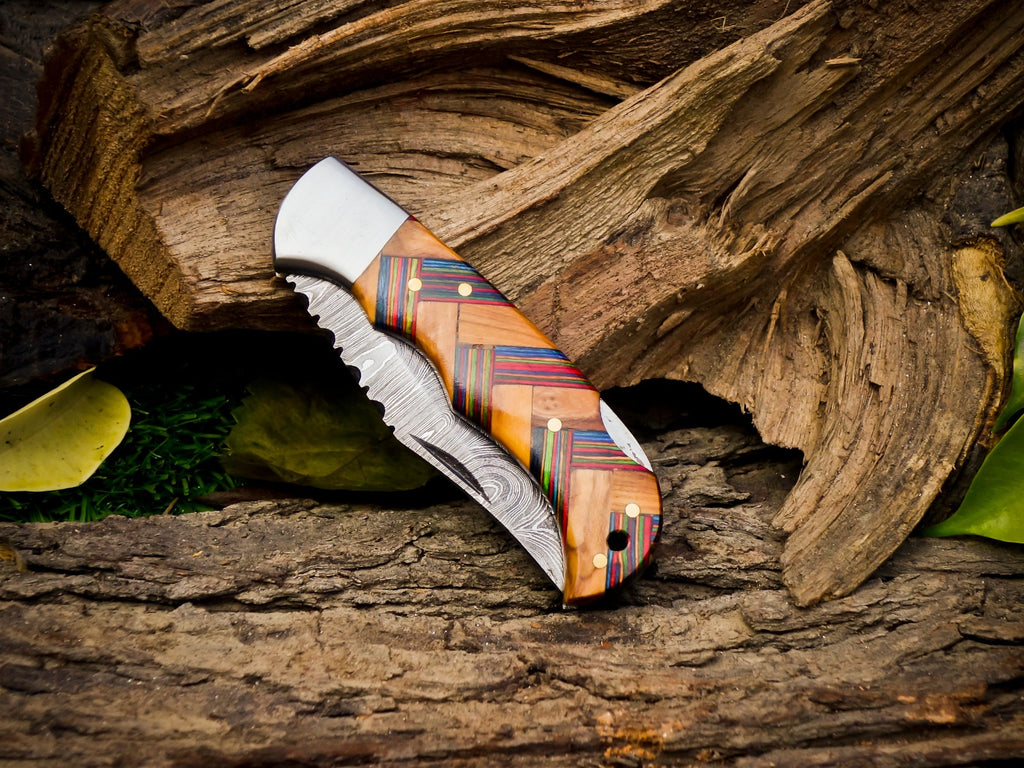 Personalized Handmade 6.75"Damascus Steel Pocket Knife, Folding EDC Hunting Knife, Resin Handle, Groomsmen Gift With Leather Sheath