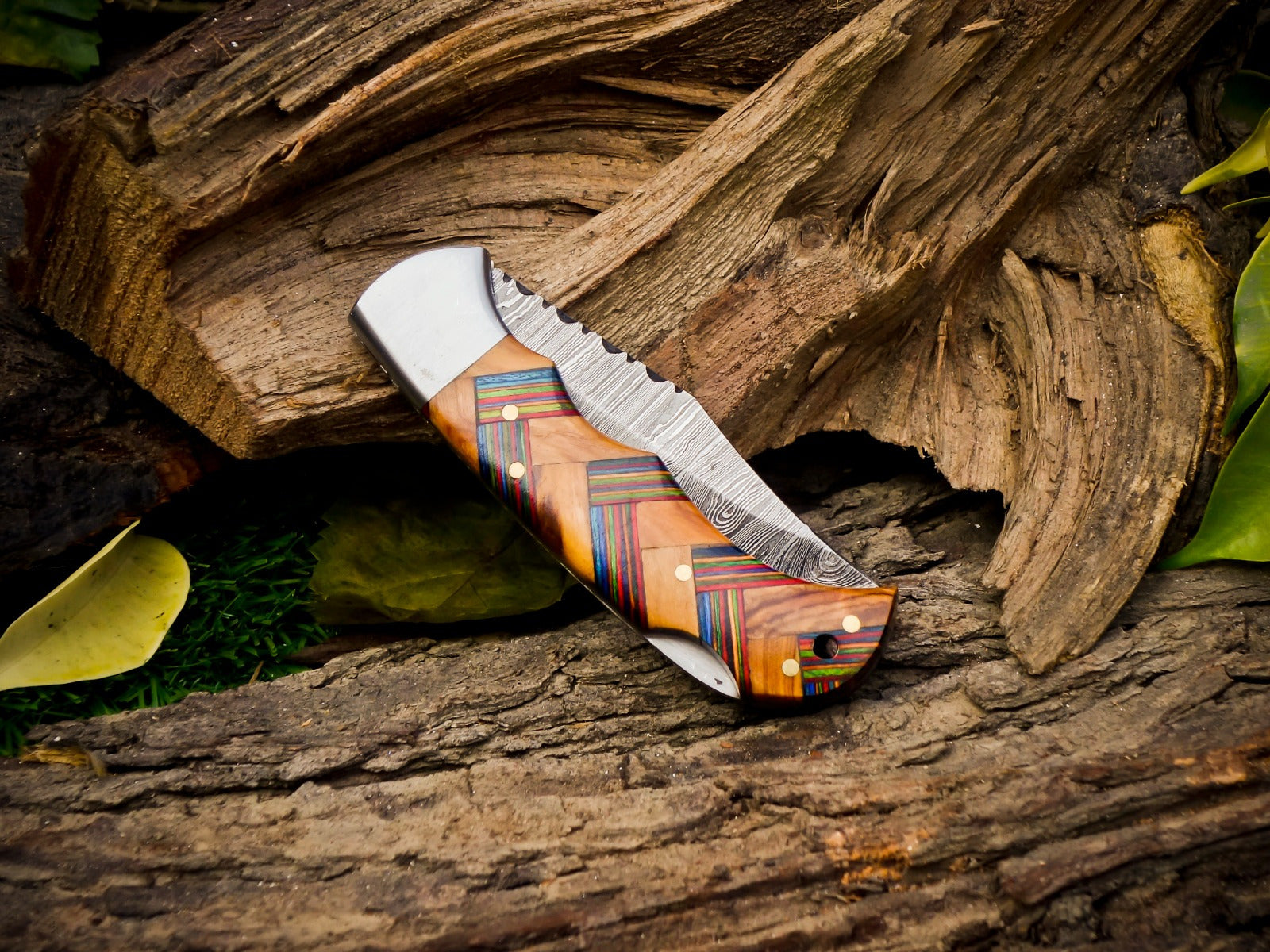 Personalized Handmade 6.75"Damascus Steel Pocket Knife, Folding EDC Hunting Knife, Resin Handle, Groomsmen Gift With Leather Sheath