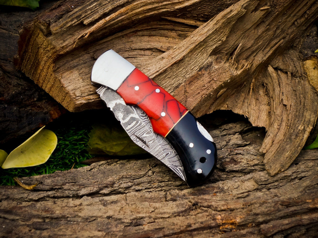 Personalized Handmade 6.75"Damascus Steel Pocket Knife, Folding EDC Hunting Knife, Resin Handle, Groomsmen Gift With Leather Sheath