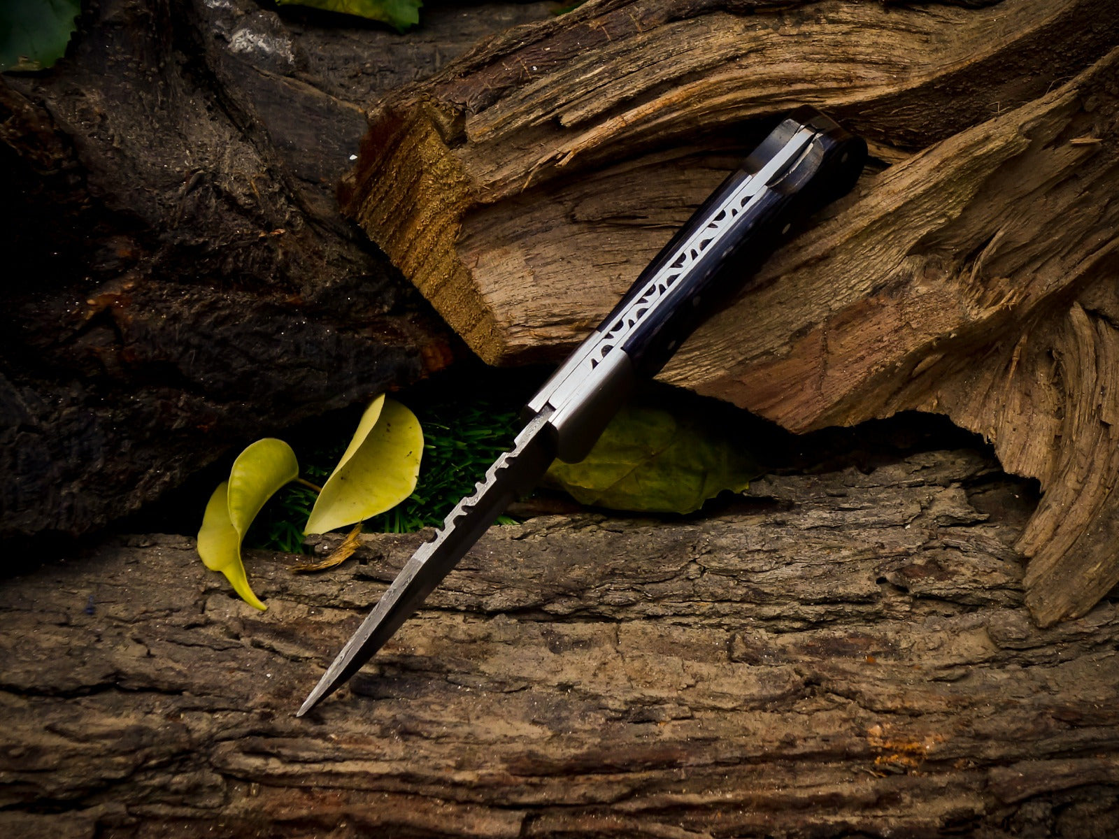 Personalized Handmade 6.75"Damascus Steel Pocket Knife, Folding EDC Hunting Knife, Wood Handle, Groomsmen Gift With Leather Sheath